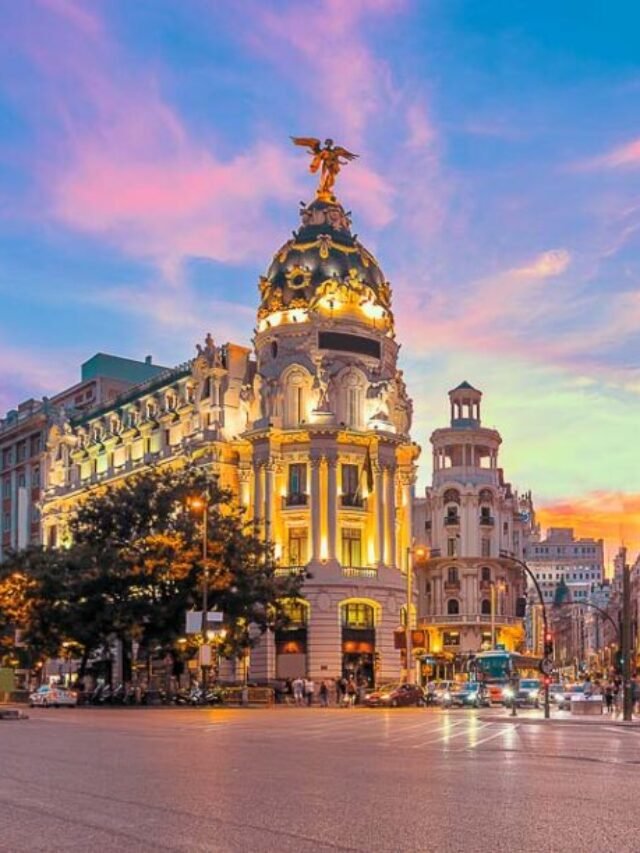 Leia mais sobre o artigo Descubra Madri com Guia Brasileira (City Tour)