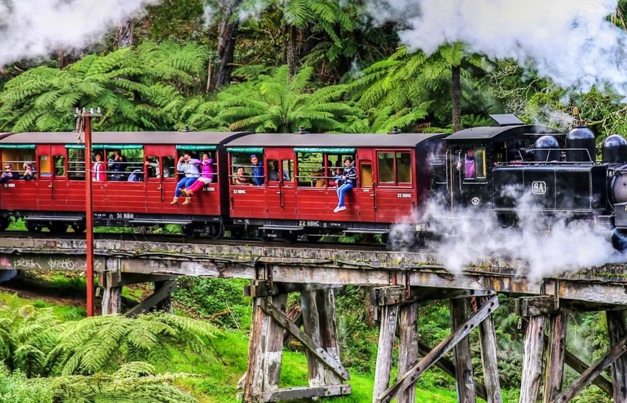 Leia mais sobre o artigo Puffing Billy Railway o trem a vapor de Melbourne, Passeio com Guia Brasileiro