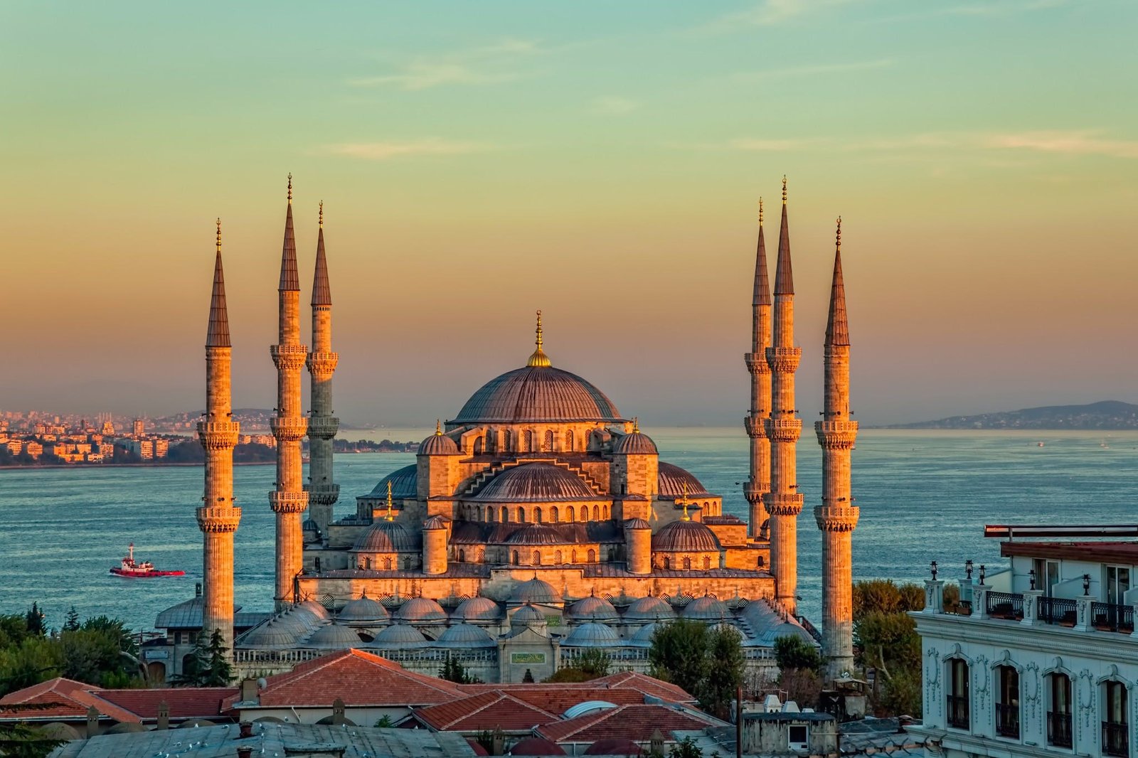 No momento, você está visualizando Turquia com Guia Brasileiro: Descubra Istambul, Capadócia, Passeios e Experiências Inesquecíveis