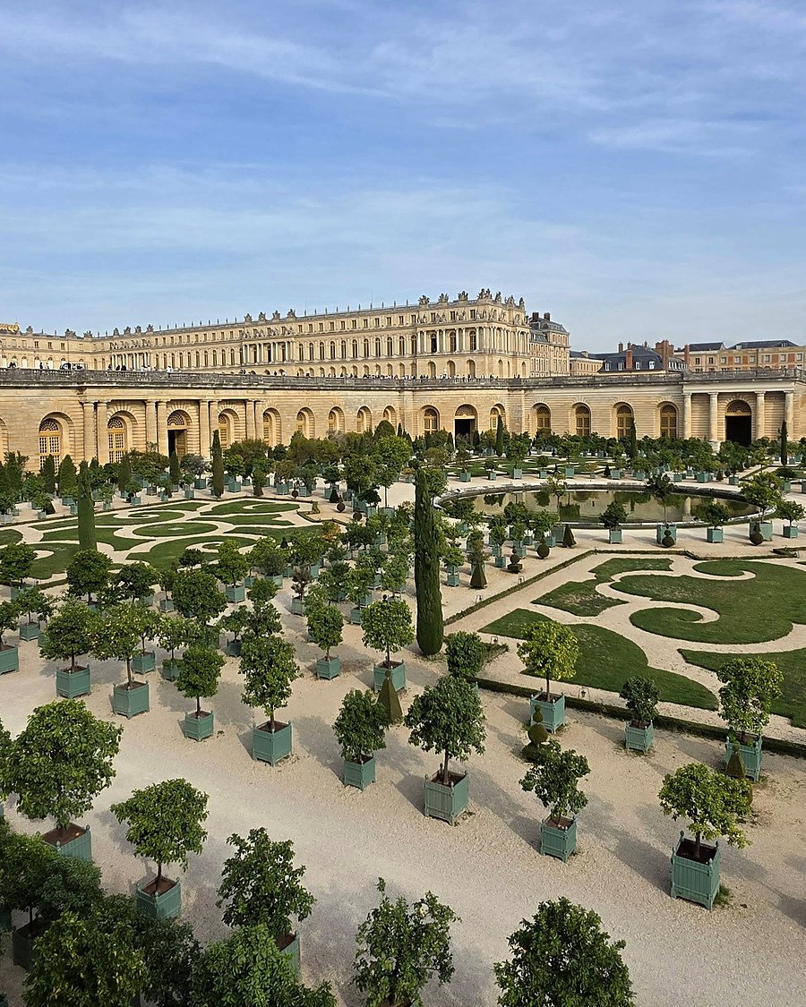 Jardins do Laranjal diante do Palácio de Versalhes