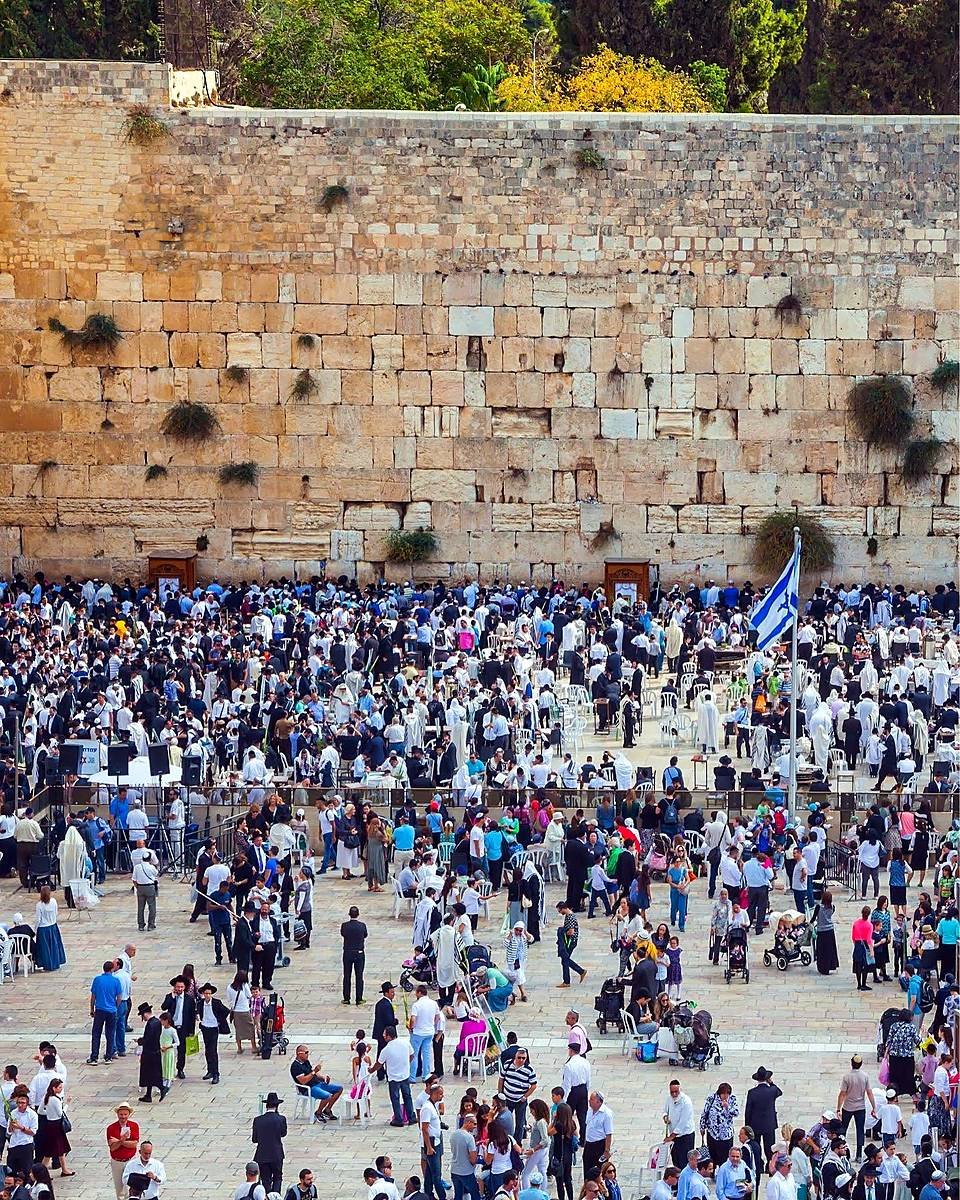 Muro das Lamentações em Jerusalém - passeio com guia brasileira em Israel