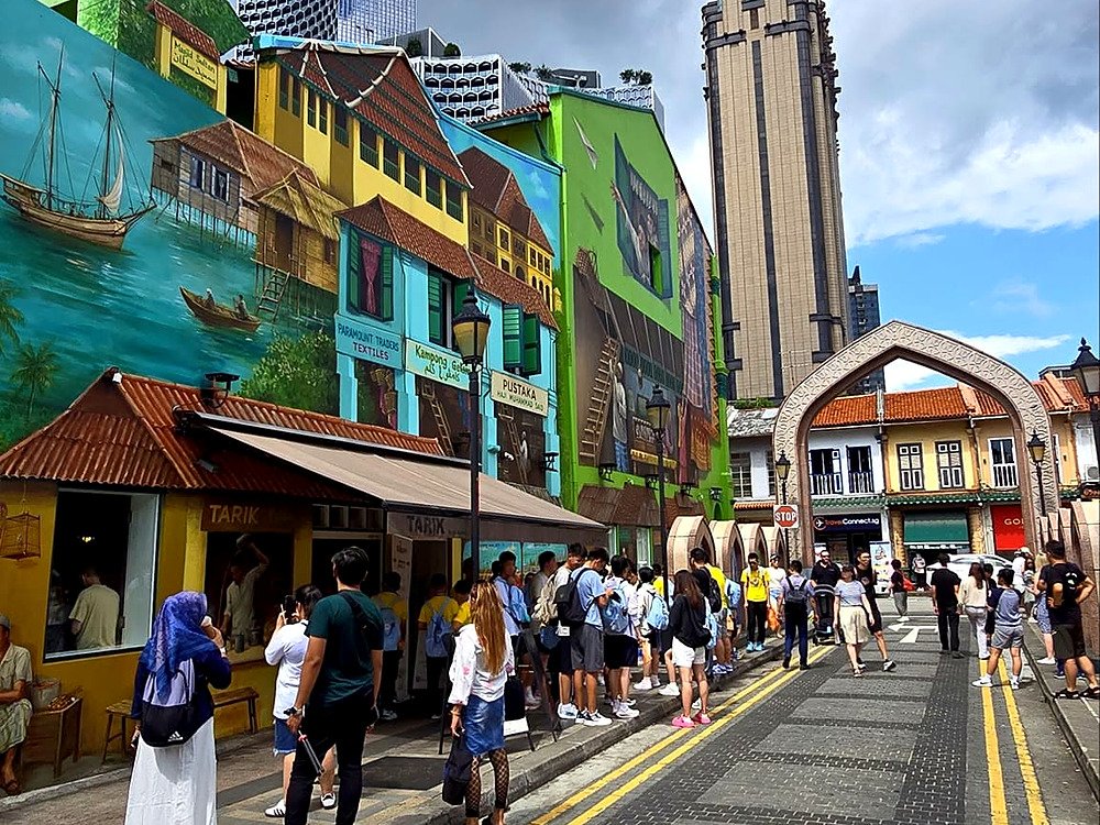 Casas pintadas com murais em Kampong Glam