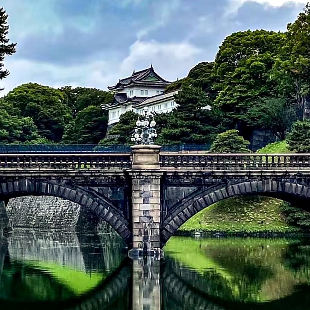 Ponte Nijubashi e o Palácio Imperial de Tóquio