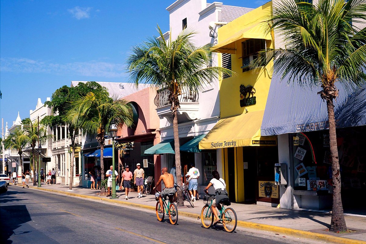 Duval Street, no centro de Key West