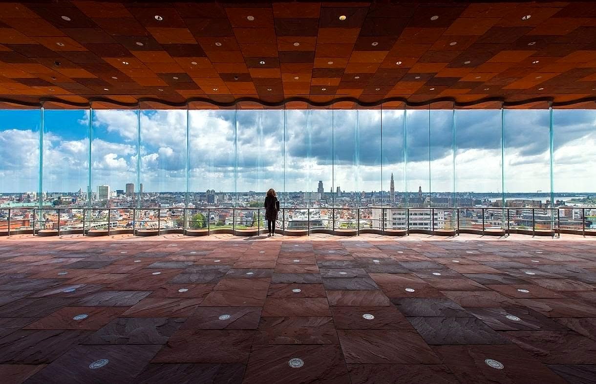 Vista panorâmica de Antuérpia do terraço do Museu MAS
