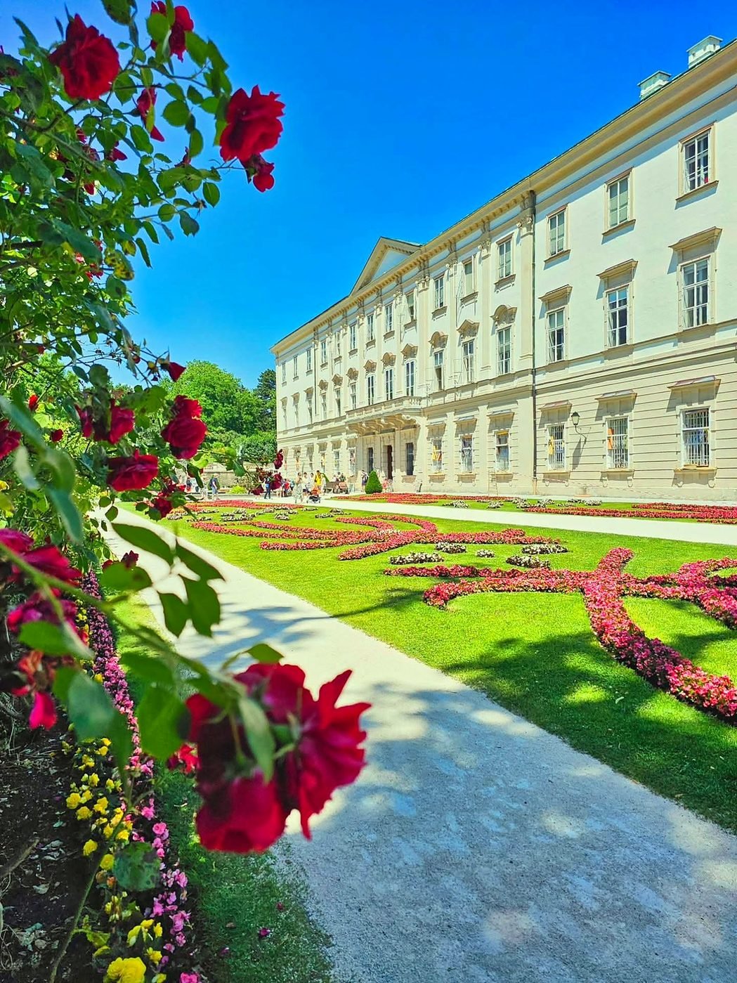Palácio e Jardins Mirabell, em Salzburgo, cenário de A Noviça Rebelde