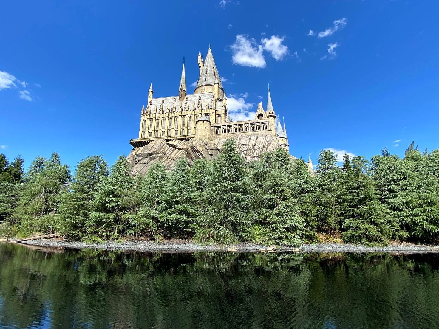 Castelo de Hogwarts na área de Harry Potter da Universal Studios Japan